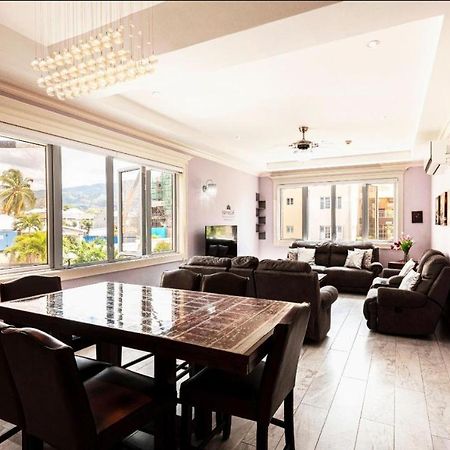 Finest Accommodation Riches Manor 1 Gladstone Drive Apt A2 Kgn 6 New Kgn Kingston Esterno foto